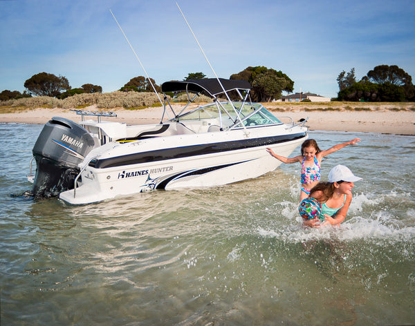 Exploring the Waters: A Guide to Cherishing Family Boat Adventures
